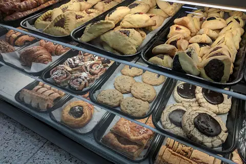 Hellenic Bakery photo 1