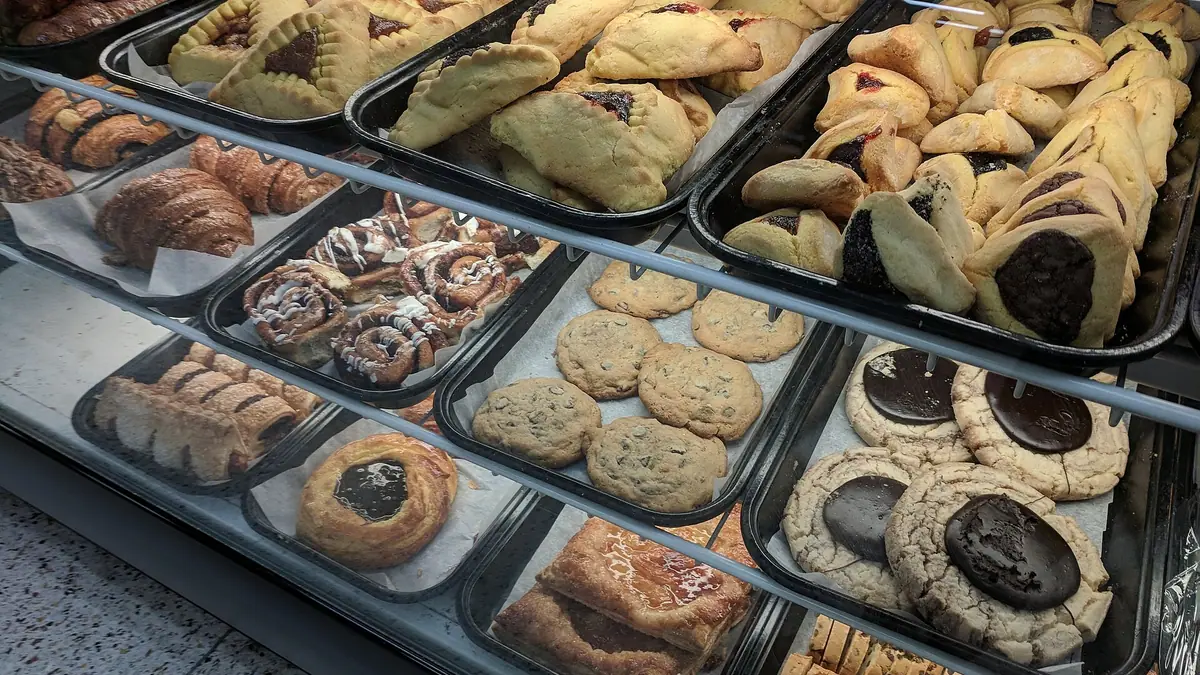 Hellenic Bakery – bakery in Brighton town centre